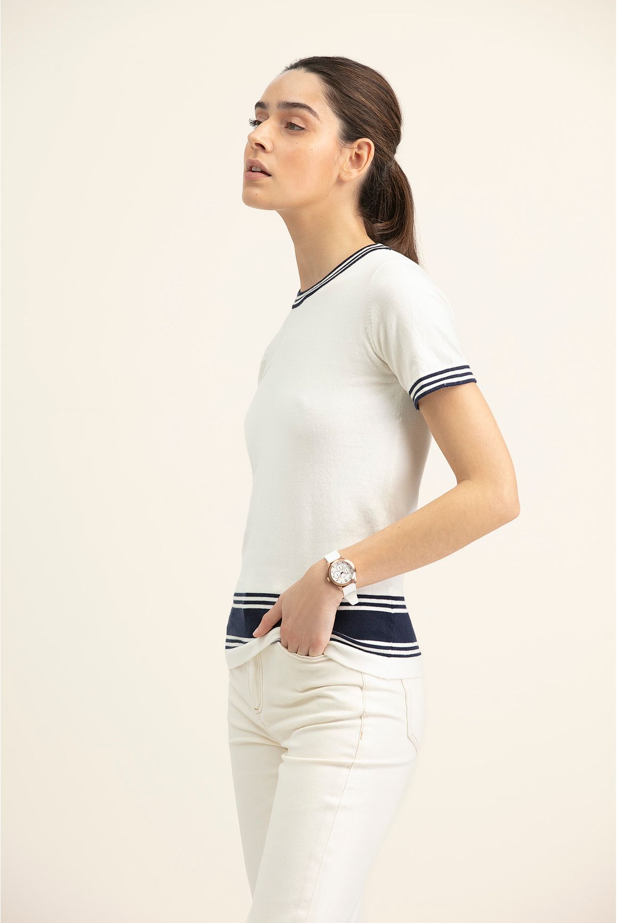 ROUND NECK SHIRT WITH CONTRAST
