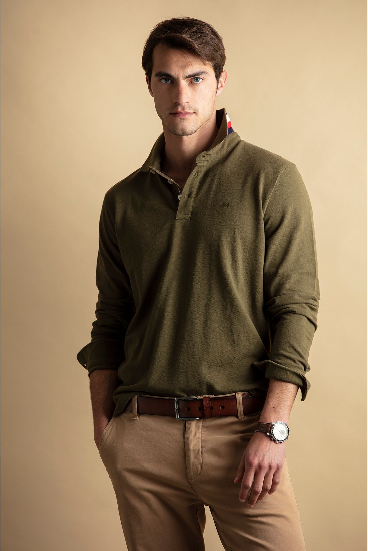 Long sleeve polo shirt with QMR collar