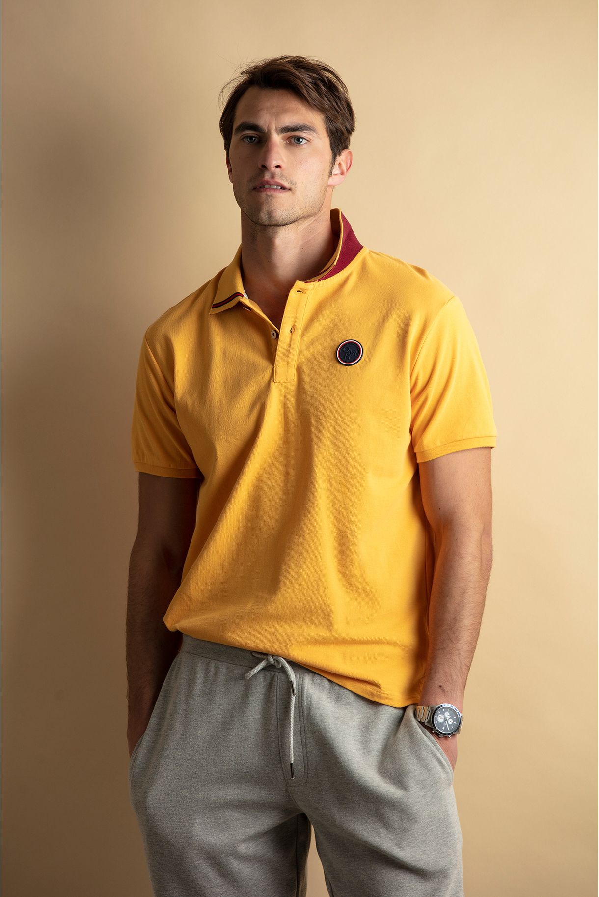 Men's piquet polo shirt with badge