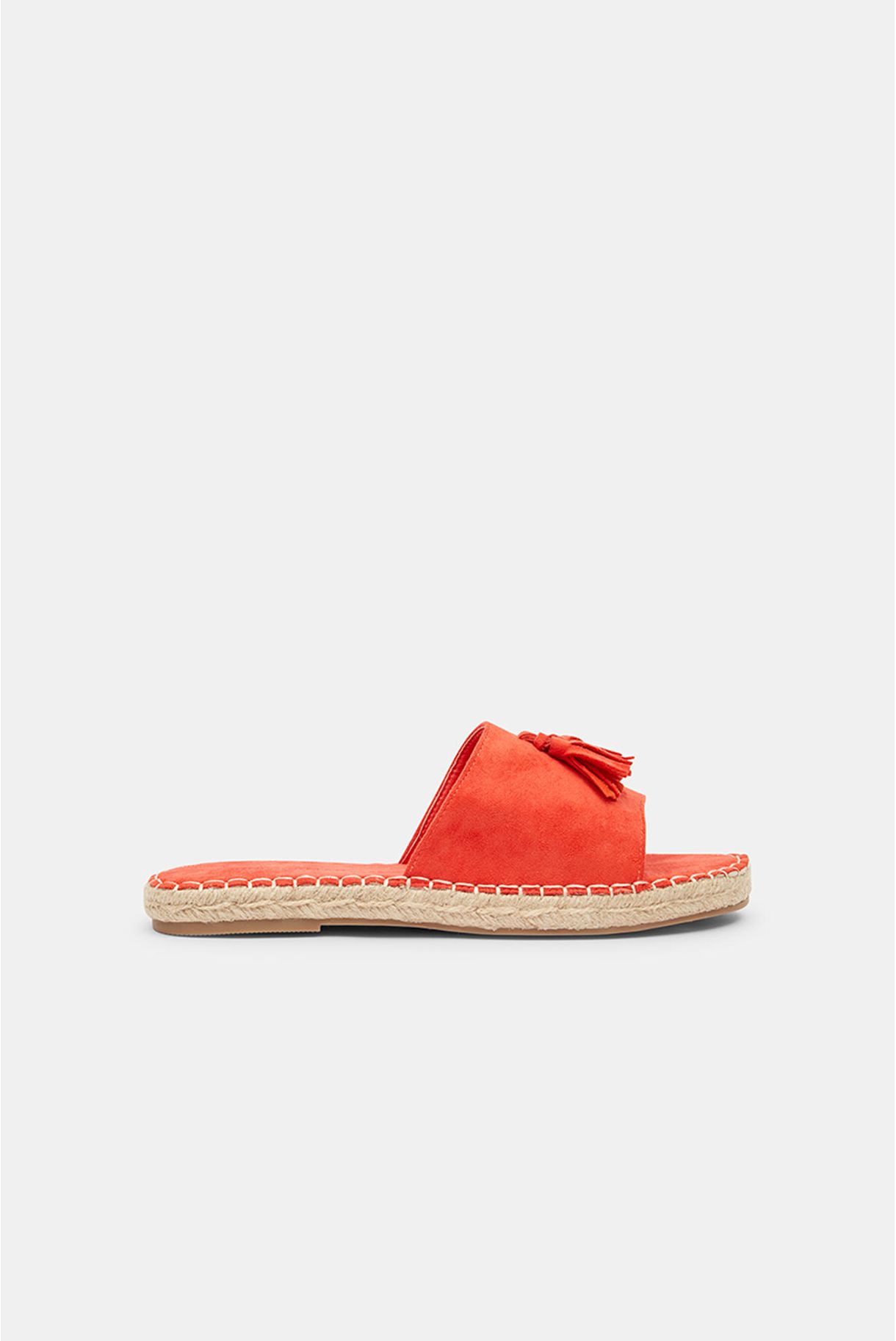 SANDÁLIAS EM SUEDE COM BERLOQUE