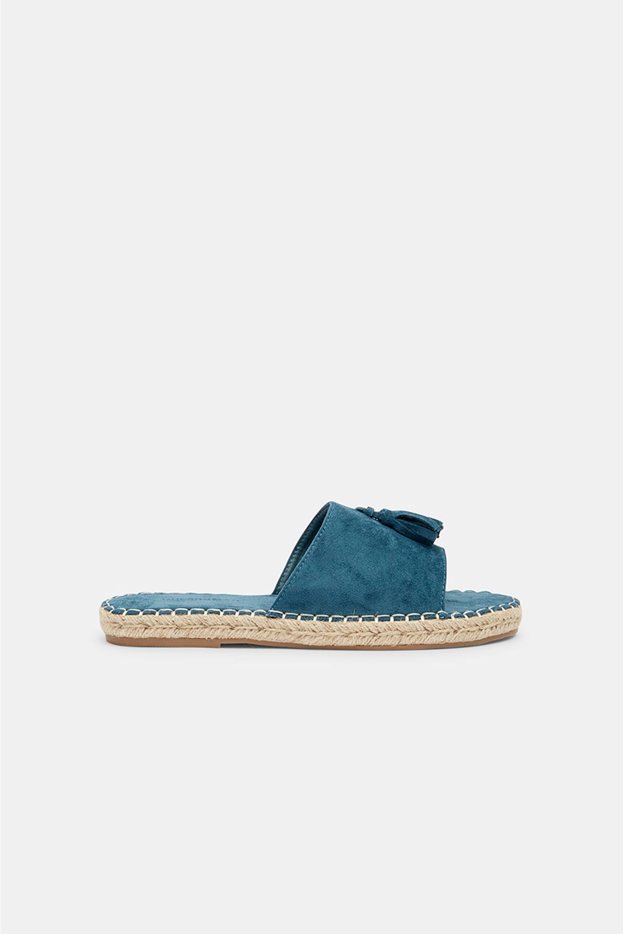 Suede sandals with charm
