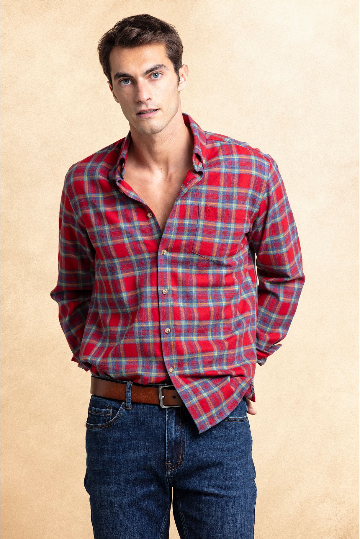 CAMISA AOS QUADRADOS