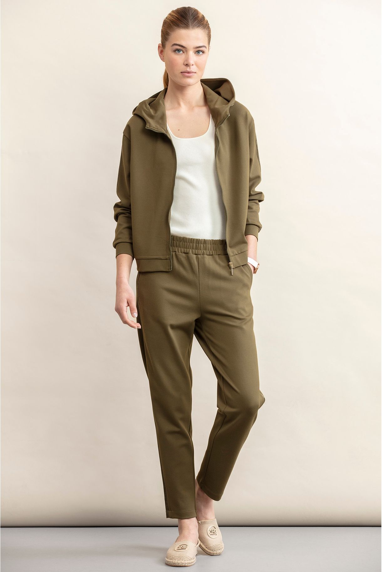 CALÇAS JOGGER COM ELÁSTICO