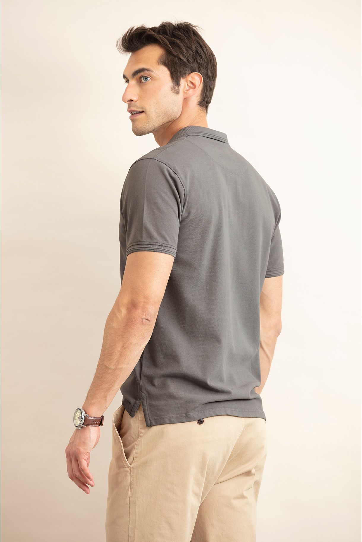 POLO PIQUET ACID WASH COM LOGO