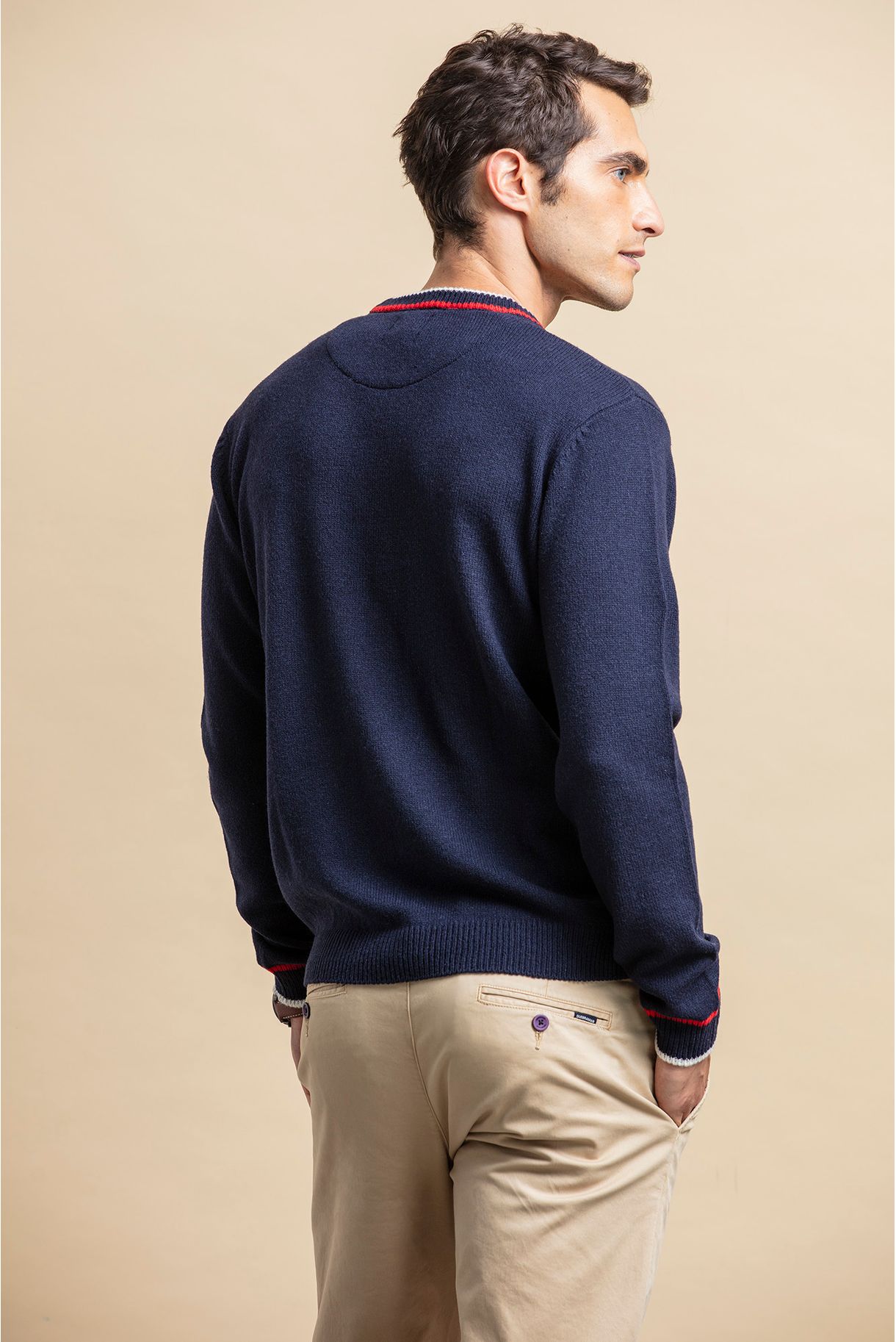 CAMISOLA DE MALHA COM RISCAS
