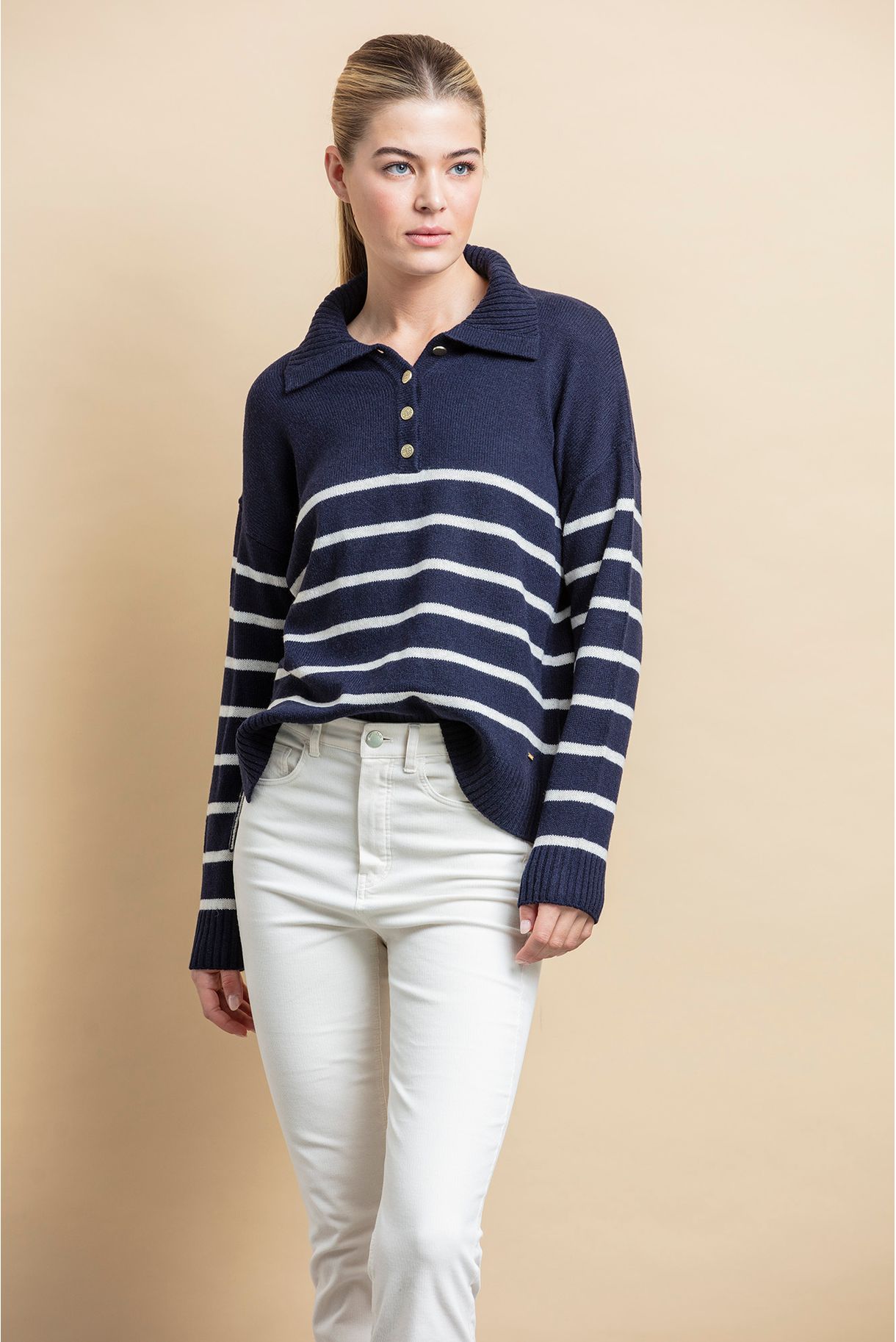 CAMISOLA RISCADORA COM BOTÕES