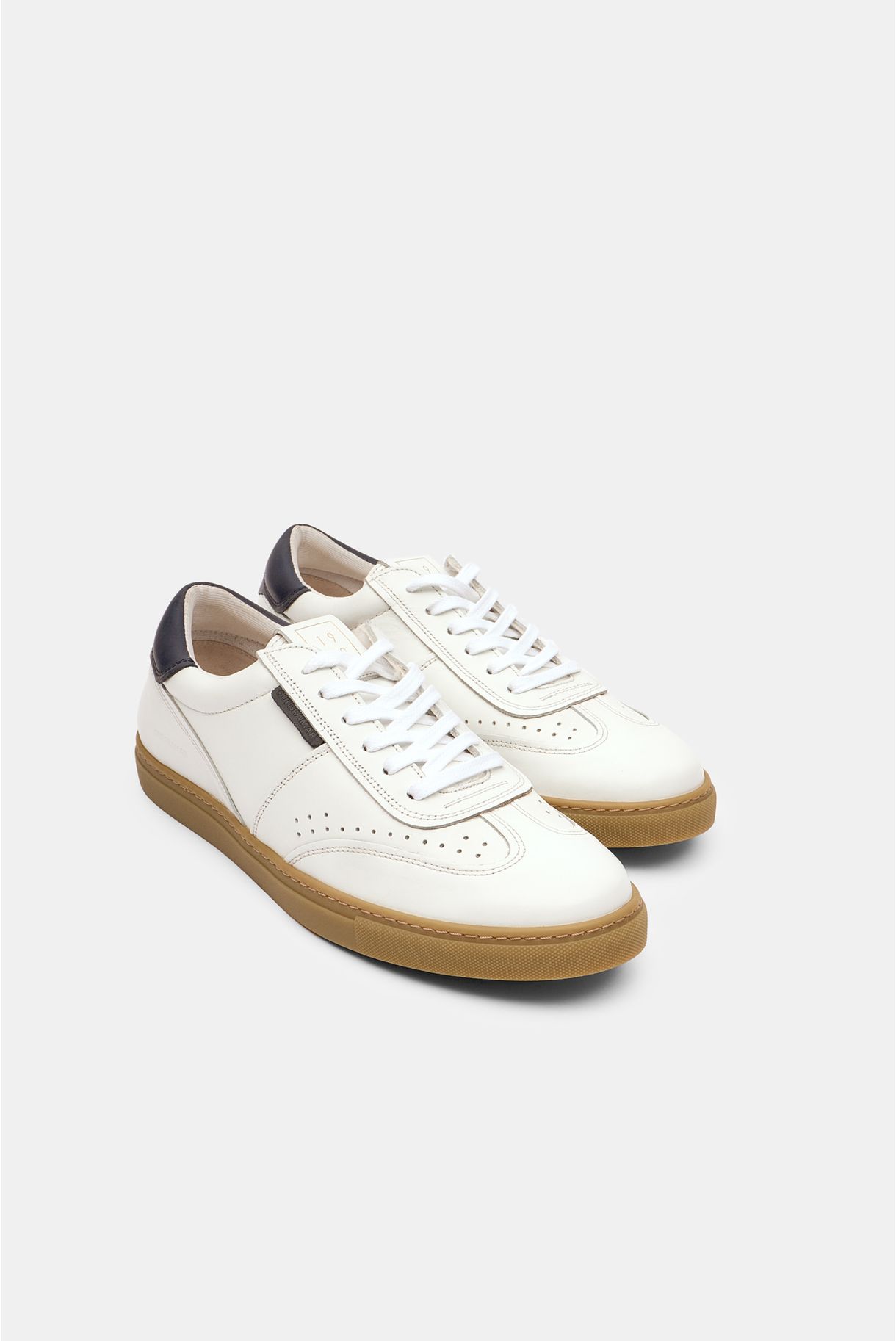 LEATHER SLIPPERS