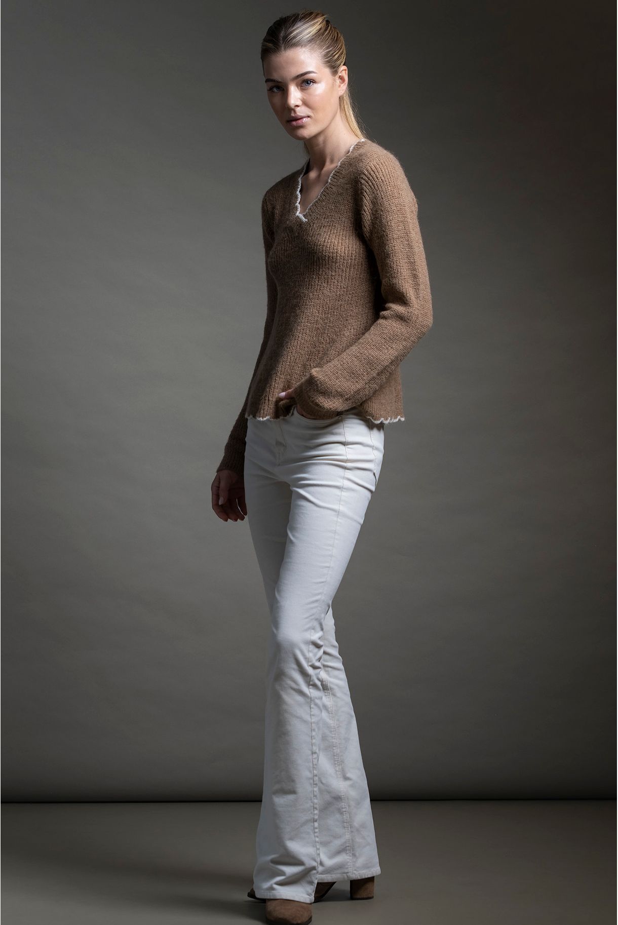 CAMISOLA COM RIB ONDULADO
