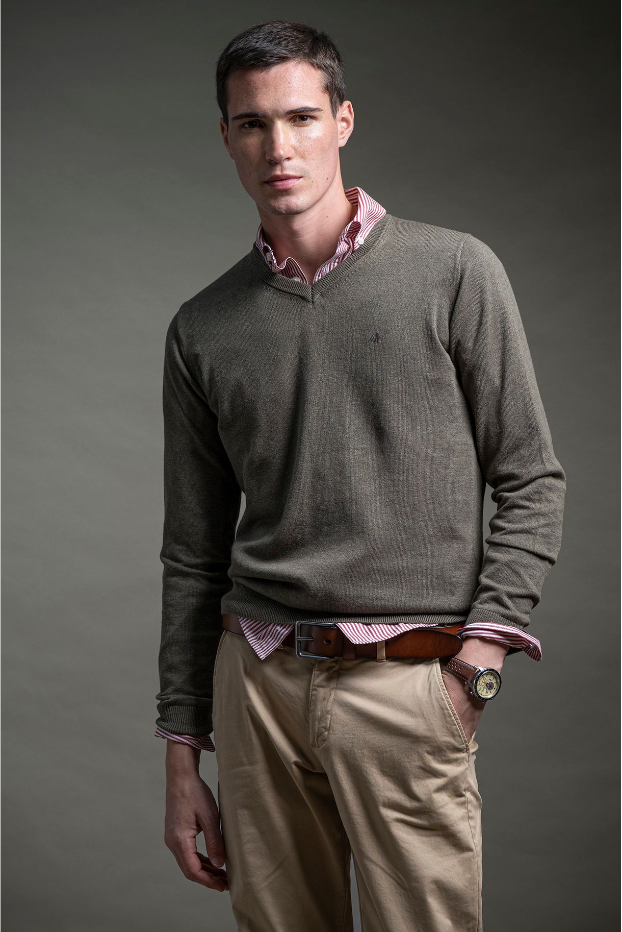 V-NECK SWEATER IN COTTON AND CASHMERE