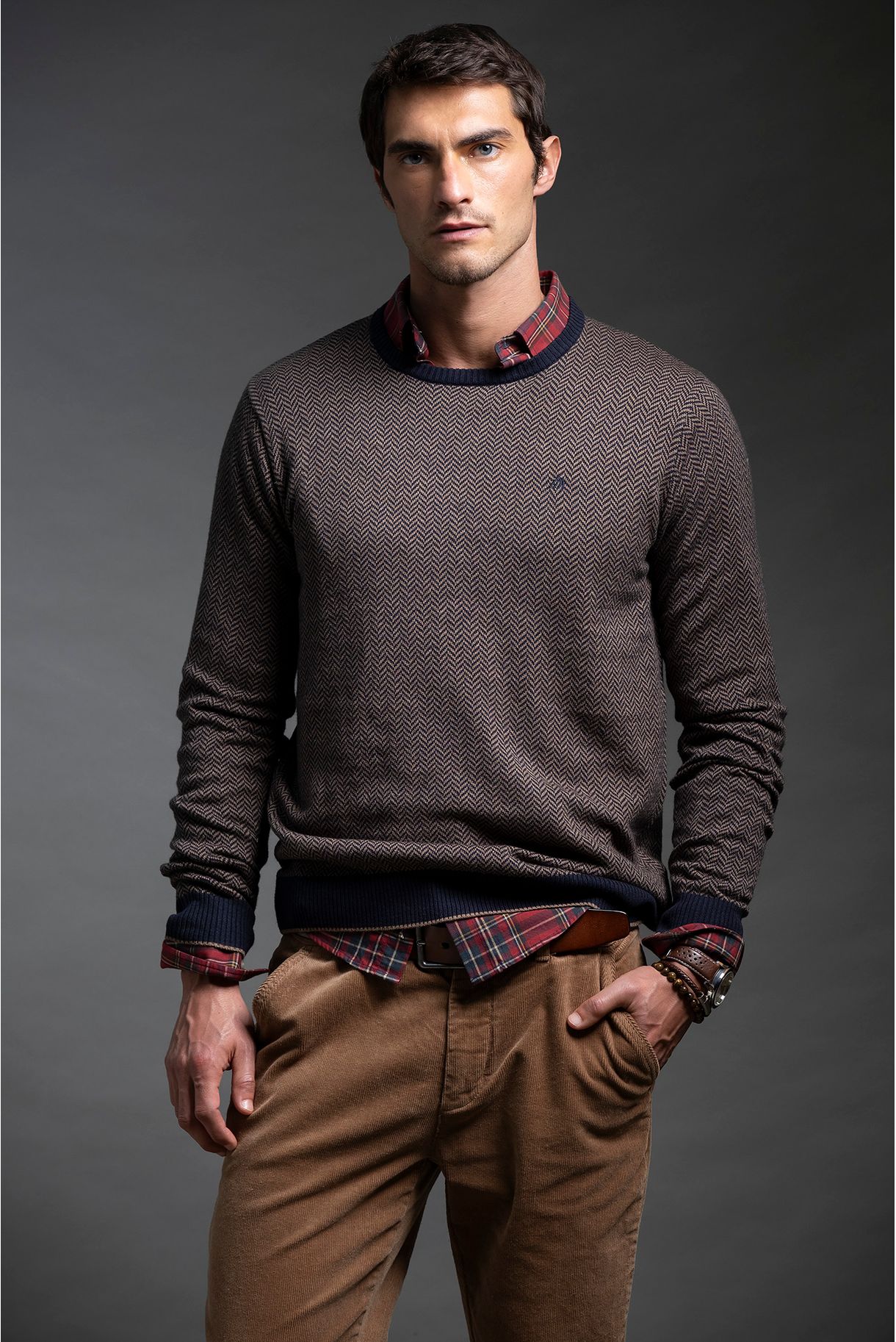 JACQUARD KNIT SWEATER