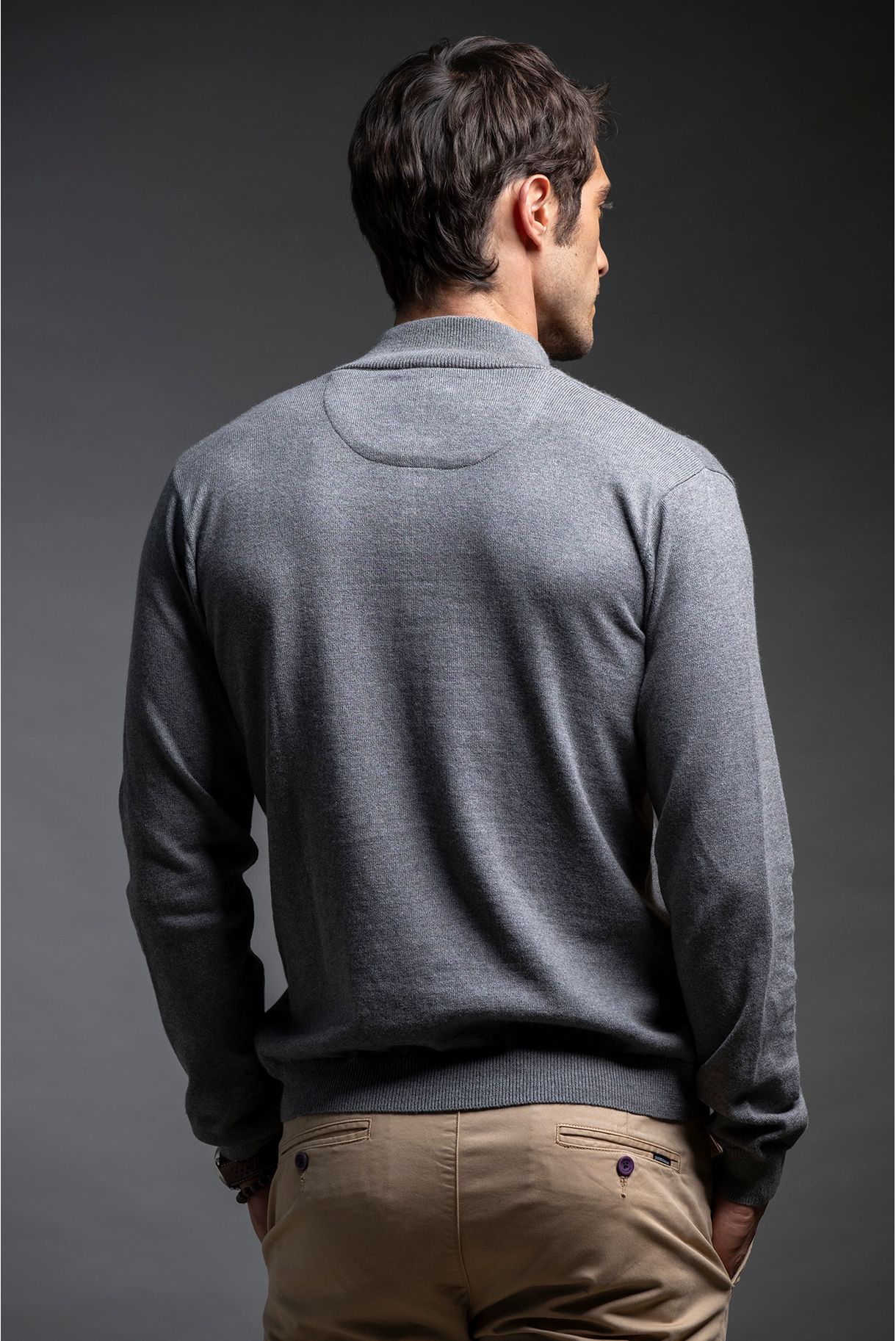 BASIC 1/2 ZIPPER KNIT SWEATER