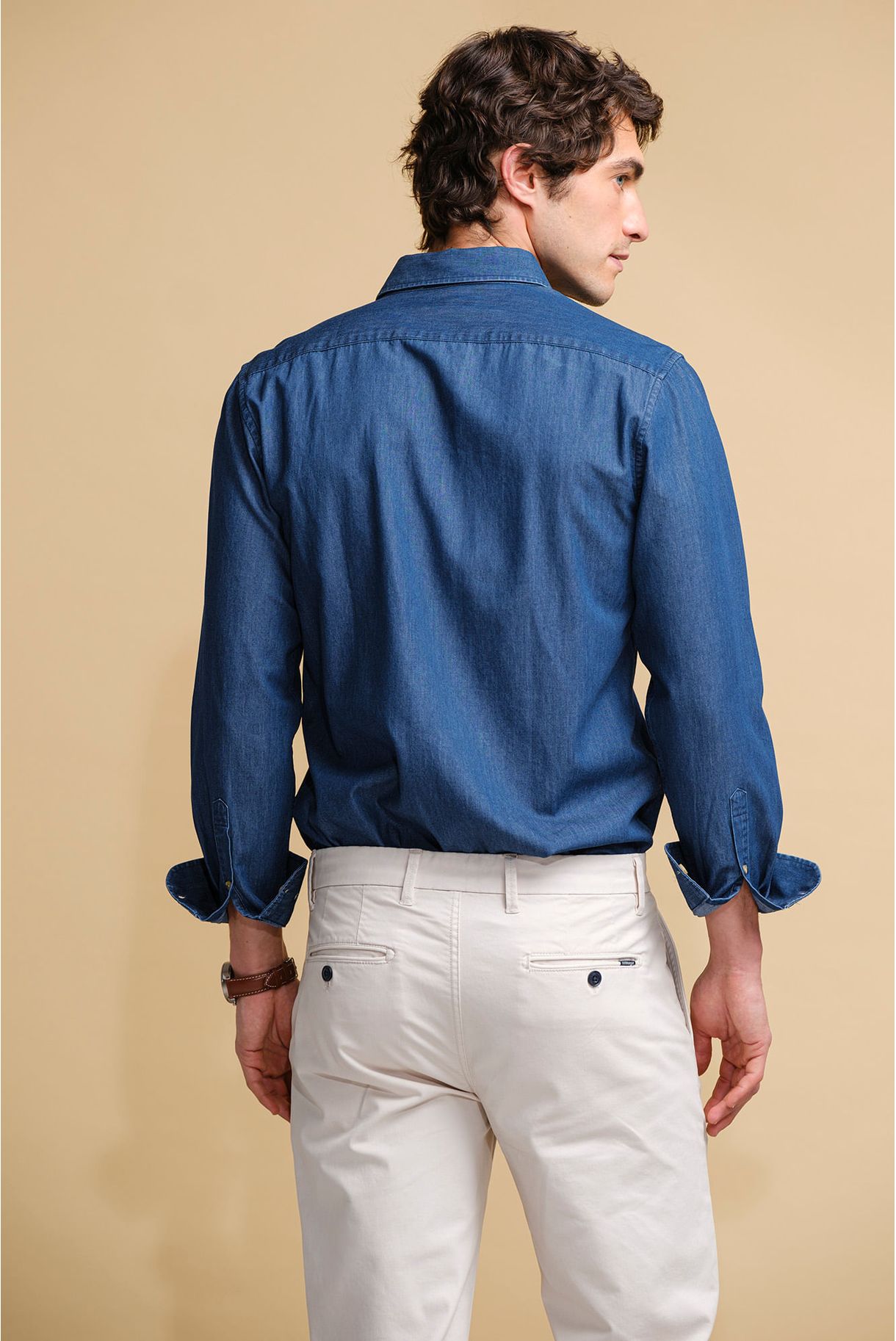 SLIM-FIT SHIRT IN LIGHTWEIGHT DENIM