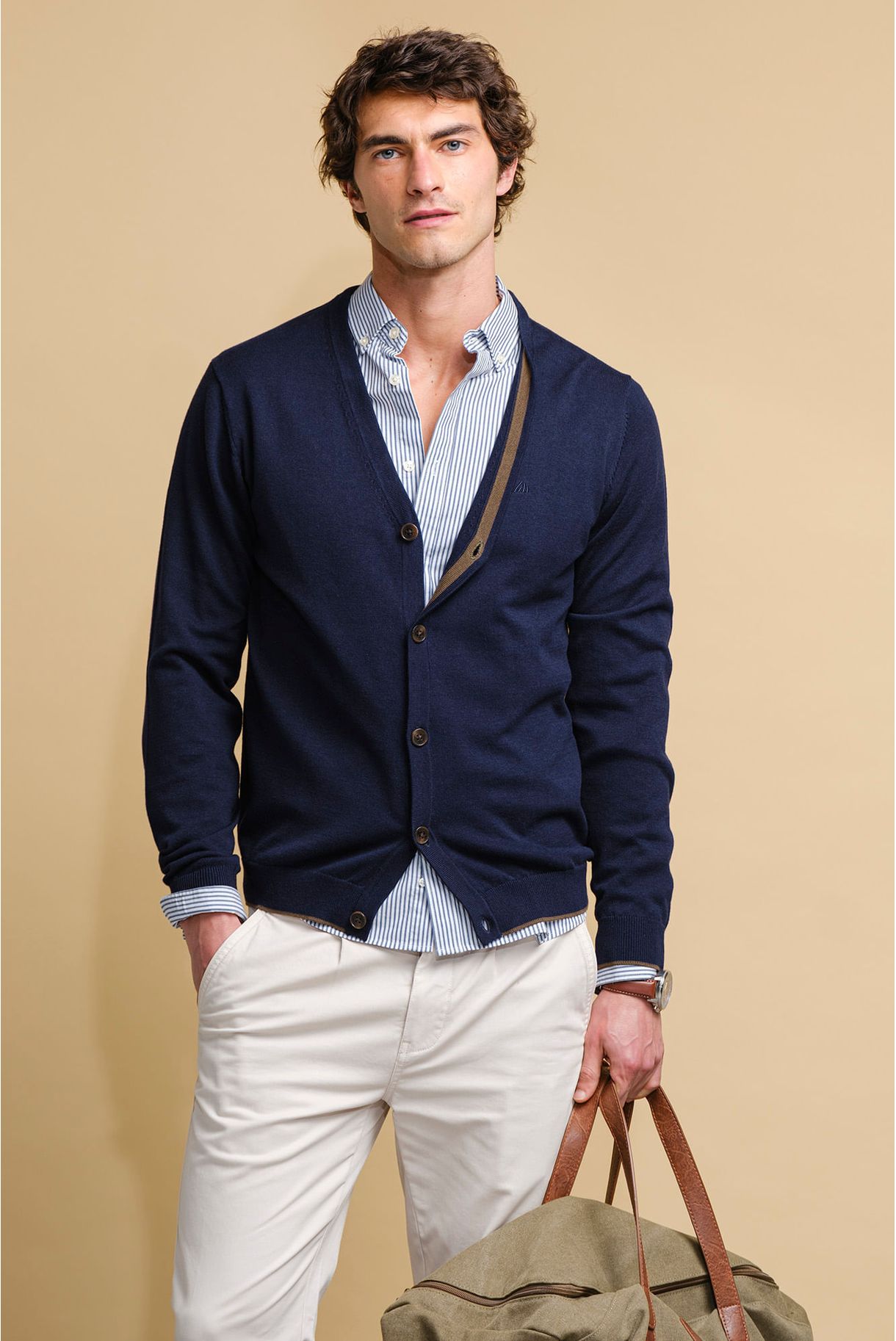 KNITTED JACKET WITH BUTTONS