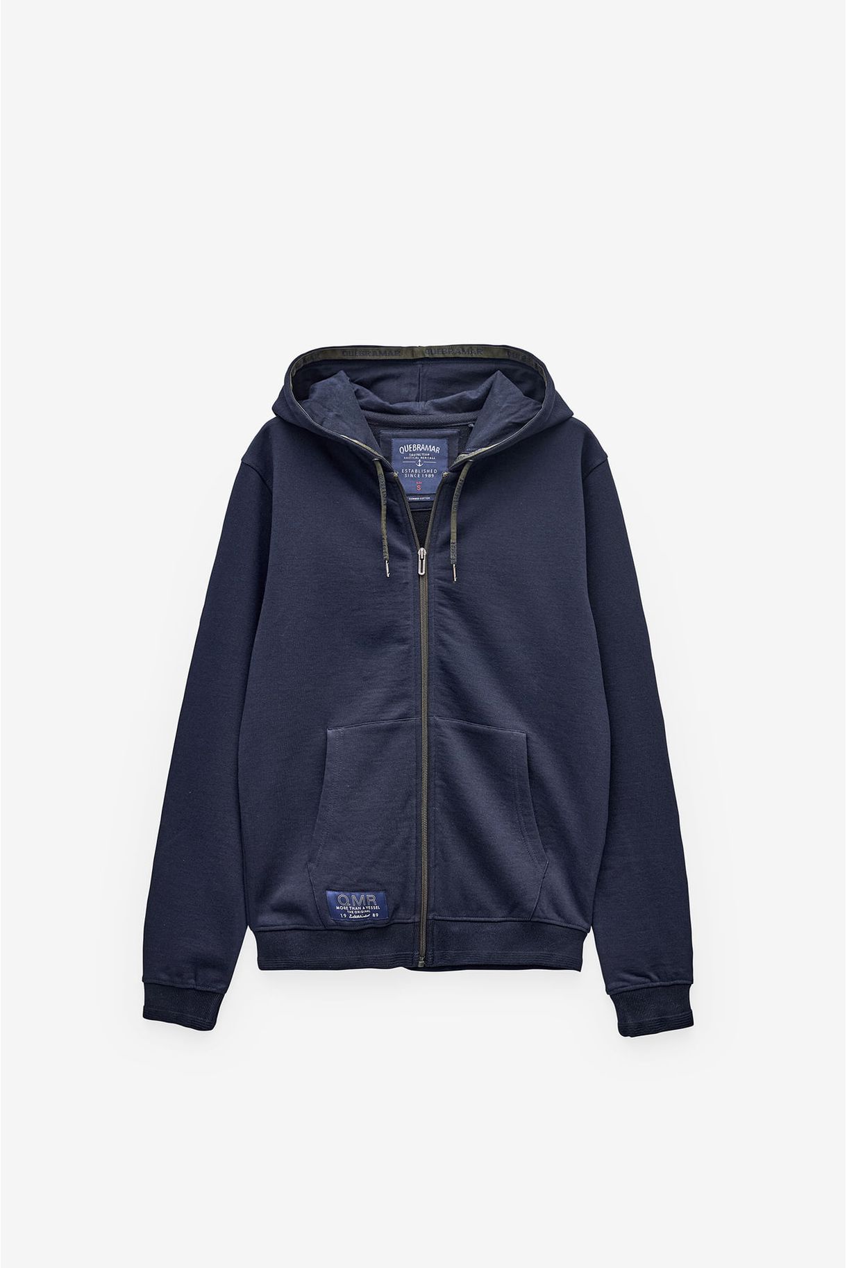 CASACO SWEATSHIRT COM CAPUZ