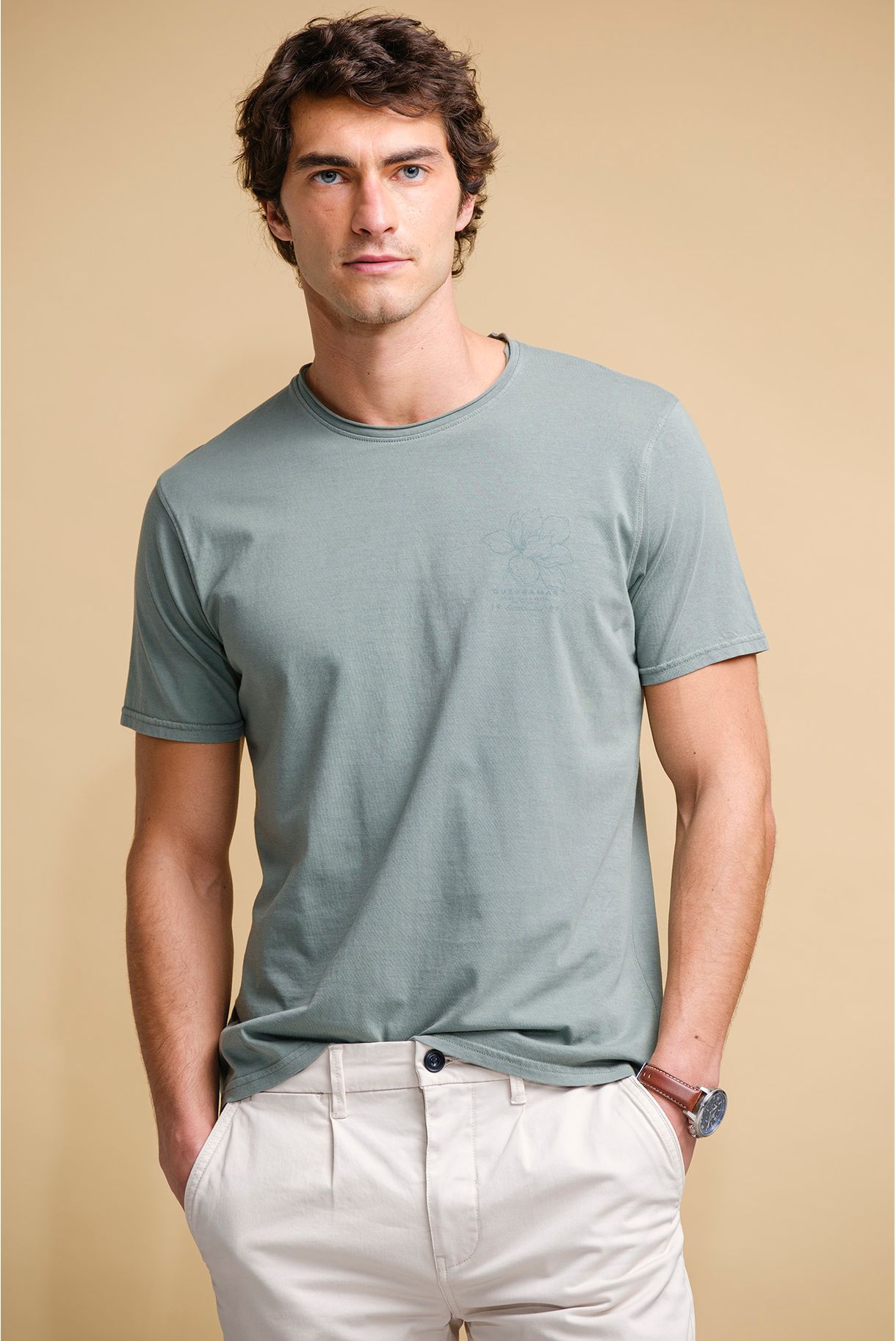 T-SHIRT EFEITO LAVADO COM PRINT