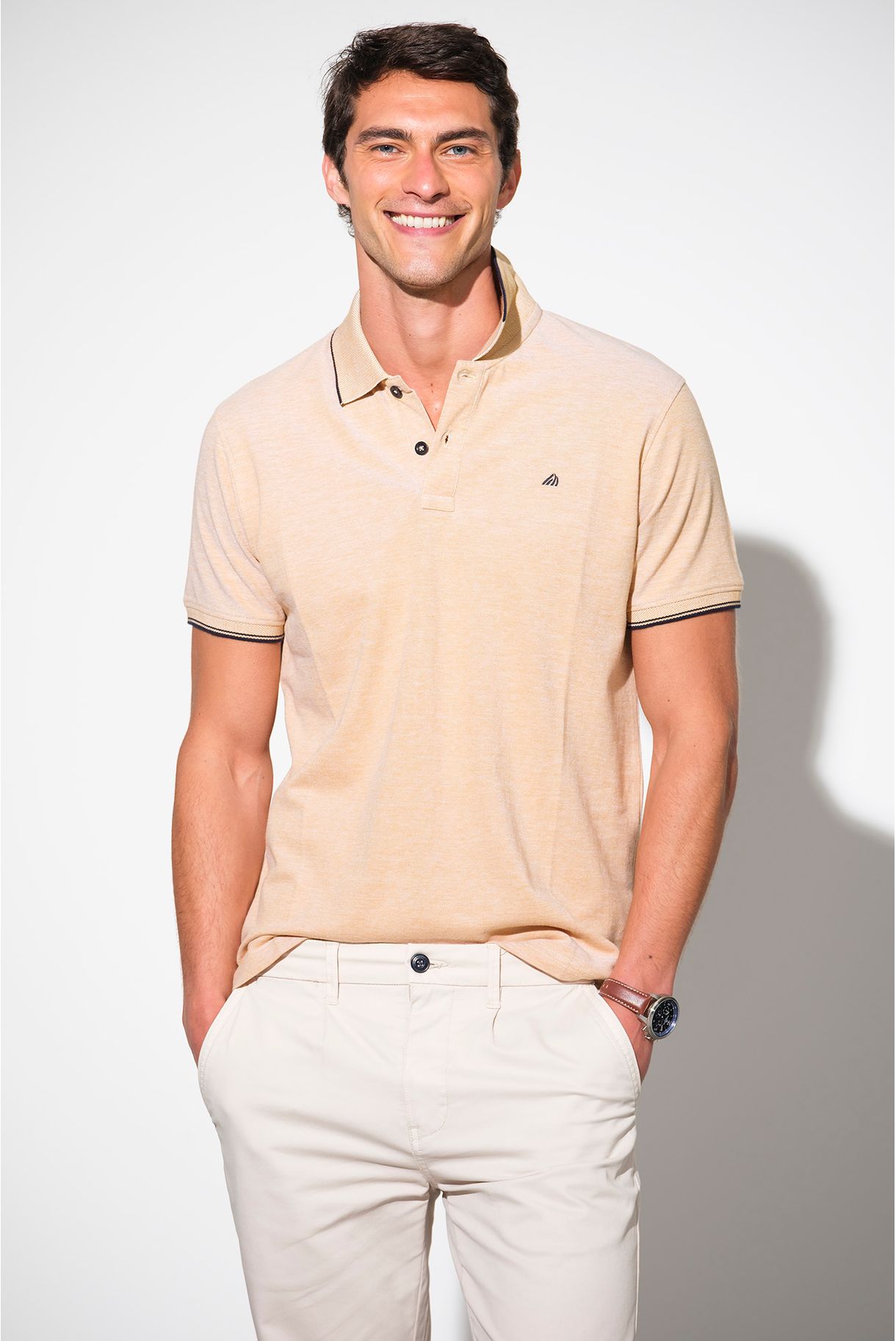 POLO PIQUET COM EFEITO OXFORD