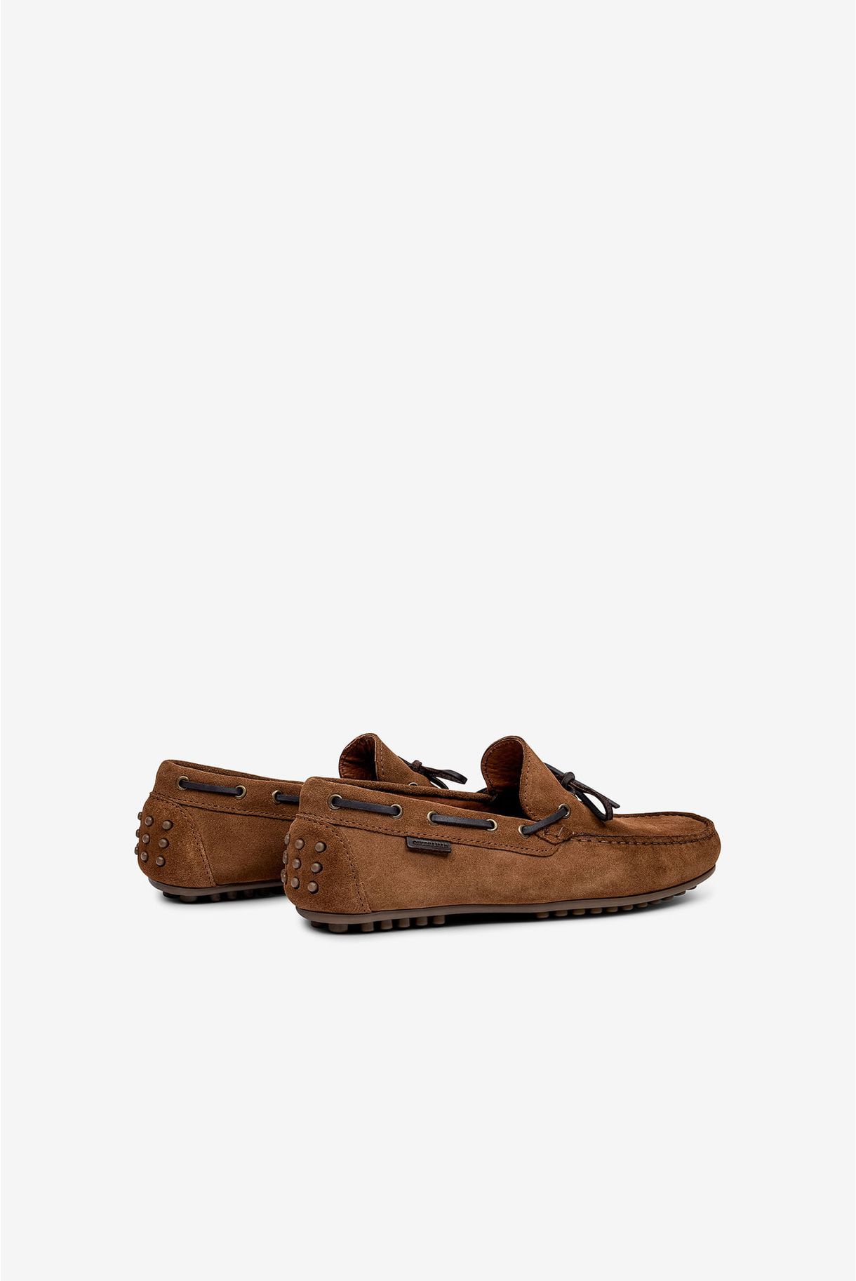 MOCASSINS EM PELE COM ATACADORES