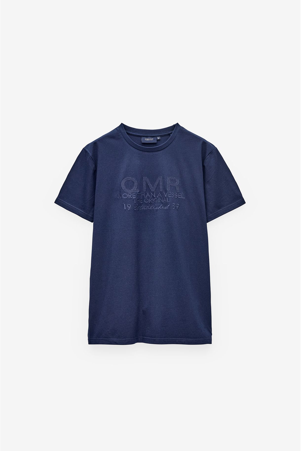 T-SHIRT COM BORDADO