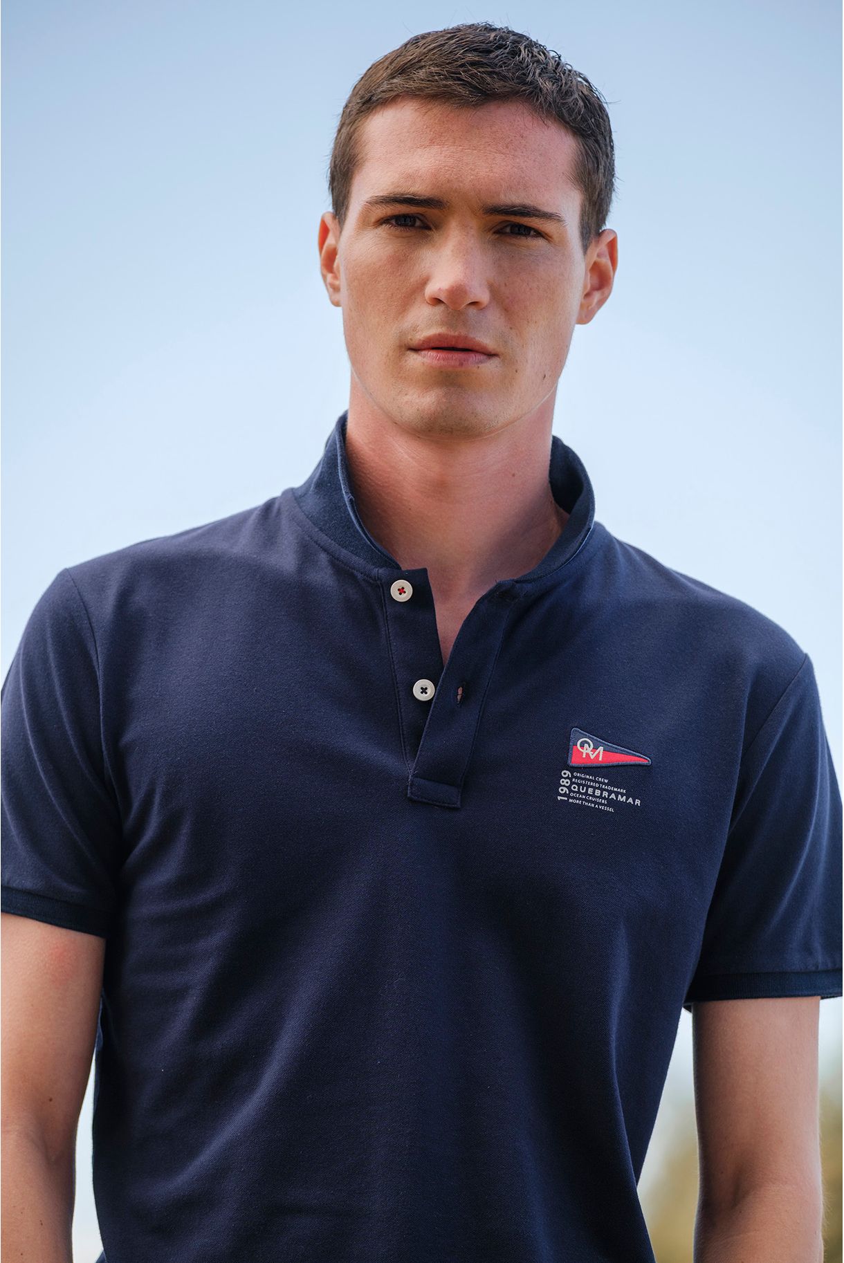 POLO PIQUET COM BADGE