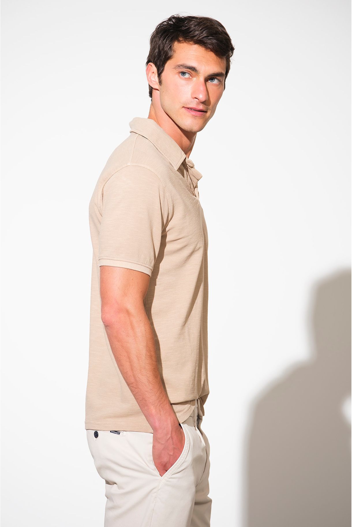 POLO SHIRT WITH WIDE PLACKET IN SLUB