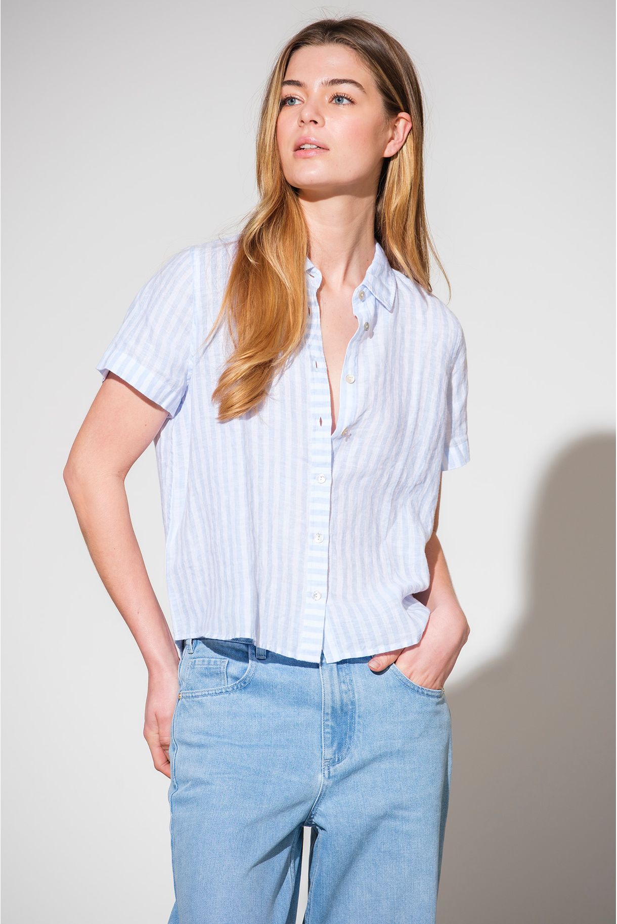 CAMISA MANGA CURTA 100% LINHO COM RISCAS