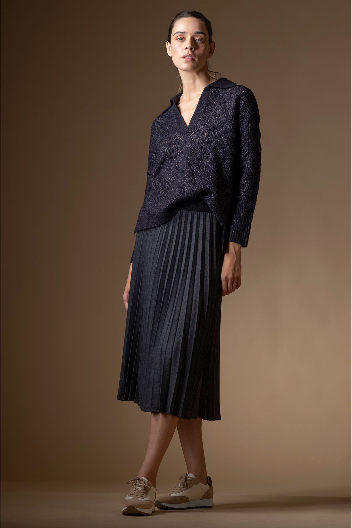 KNITTED SWEATER WITH COSTUME