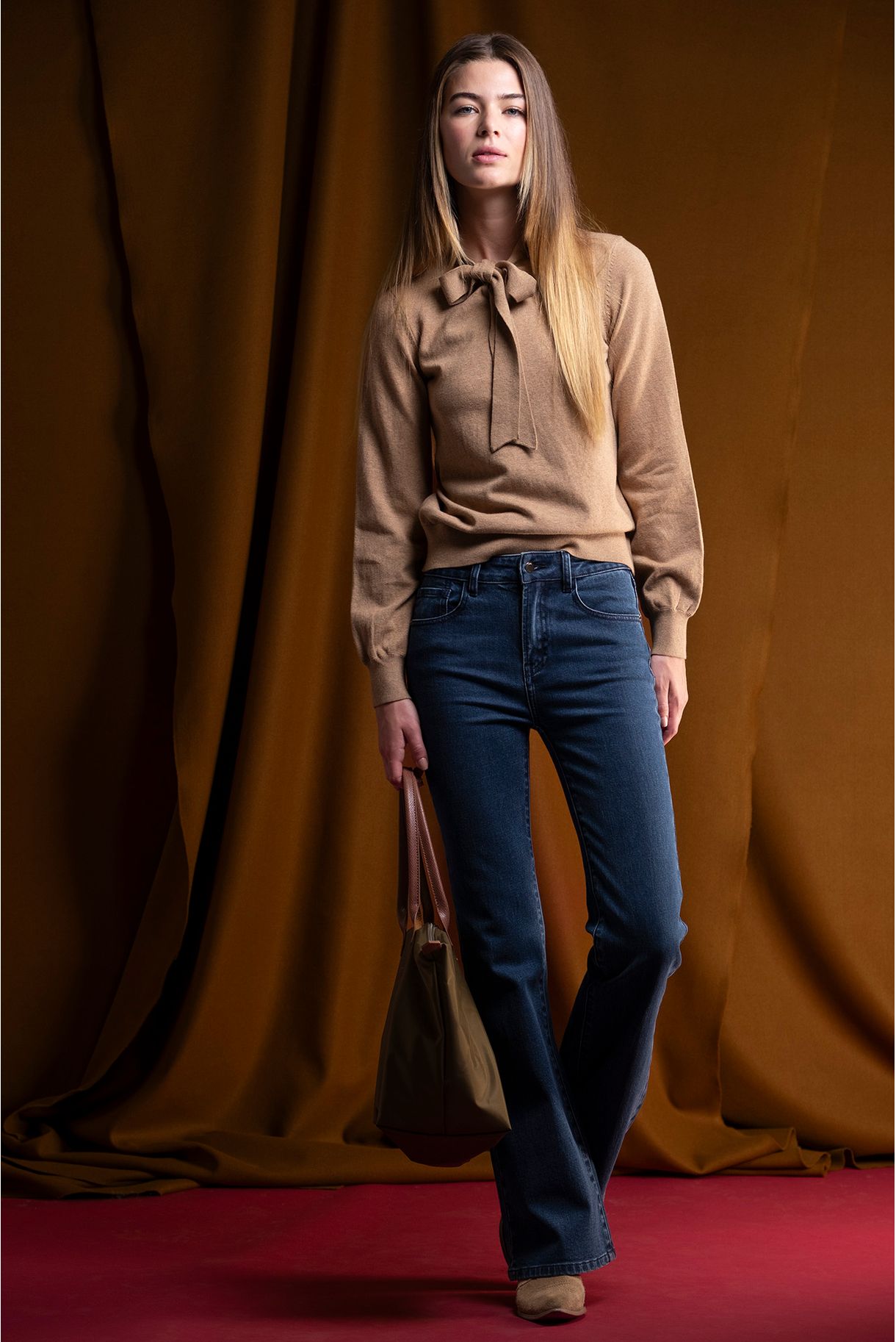 CALÇAS DE GANGA À BOCA DE SINO