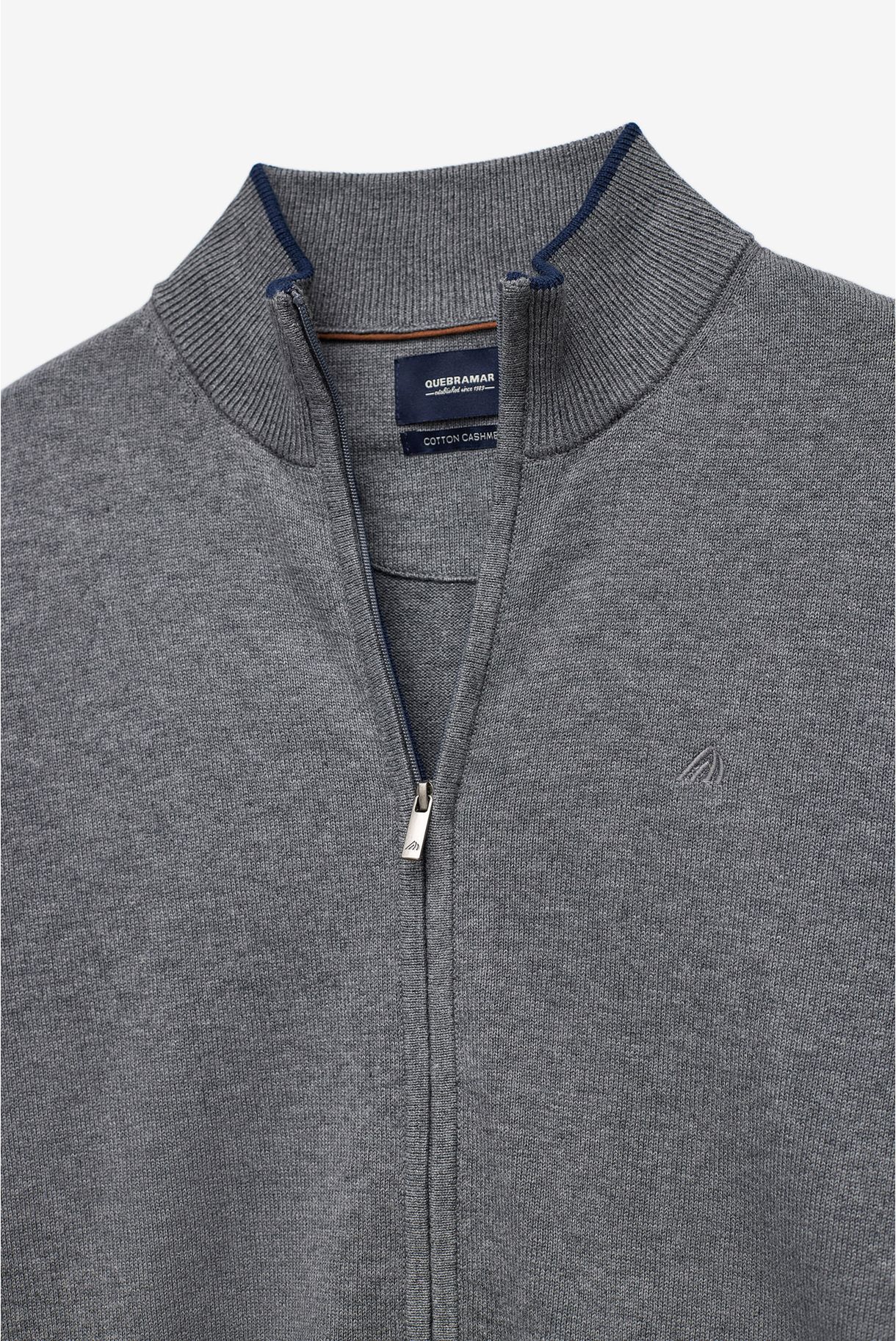 CASACO COM FECHO EM ALGODÃO E CAXEMIRA