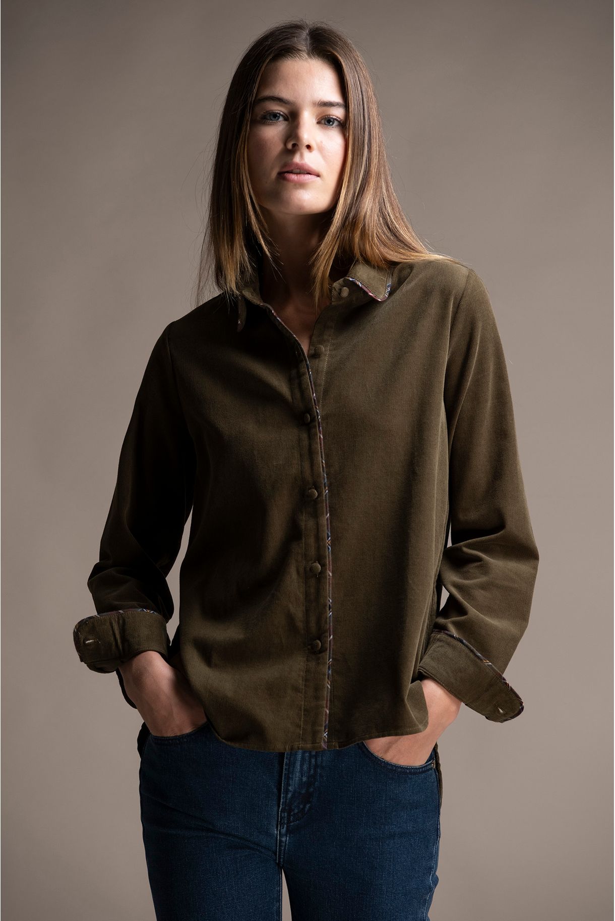 CAMISA COM PIPING EM XADREZ