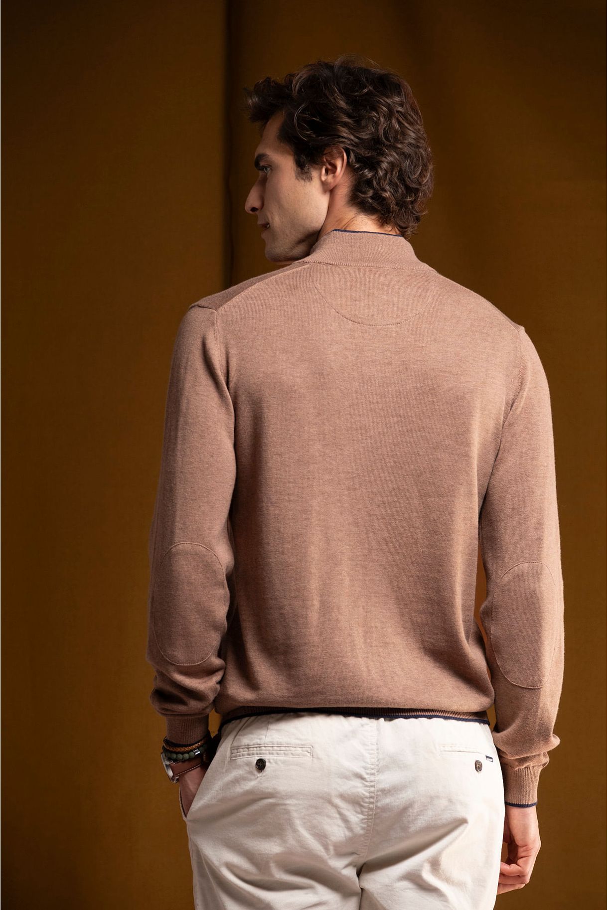 CAMISOLA MEIA GOLA COM CAXEMIRA