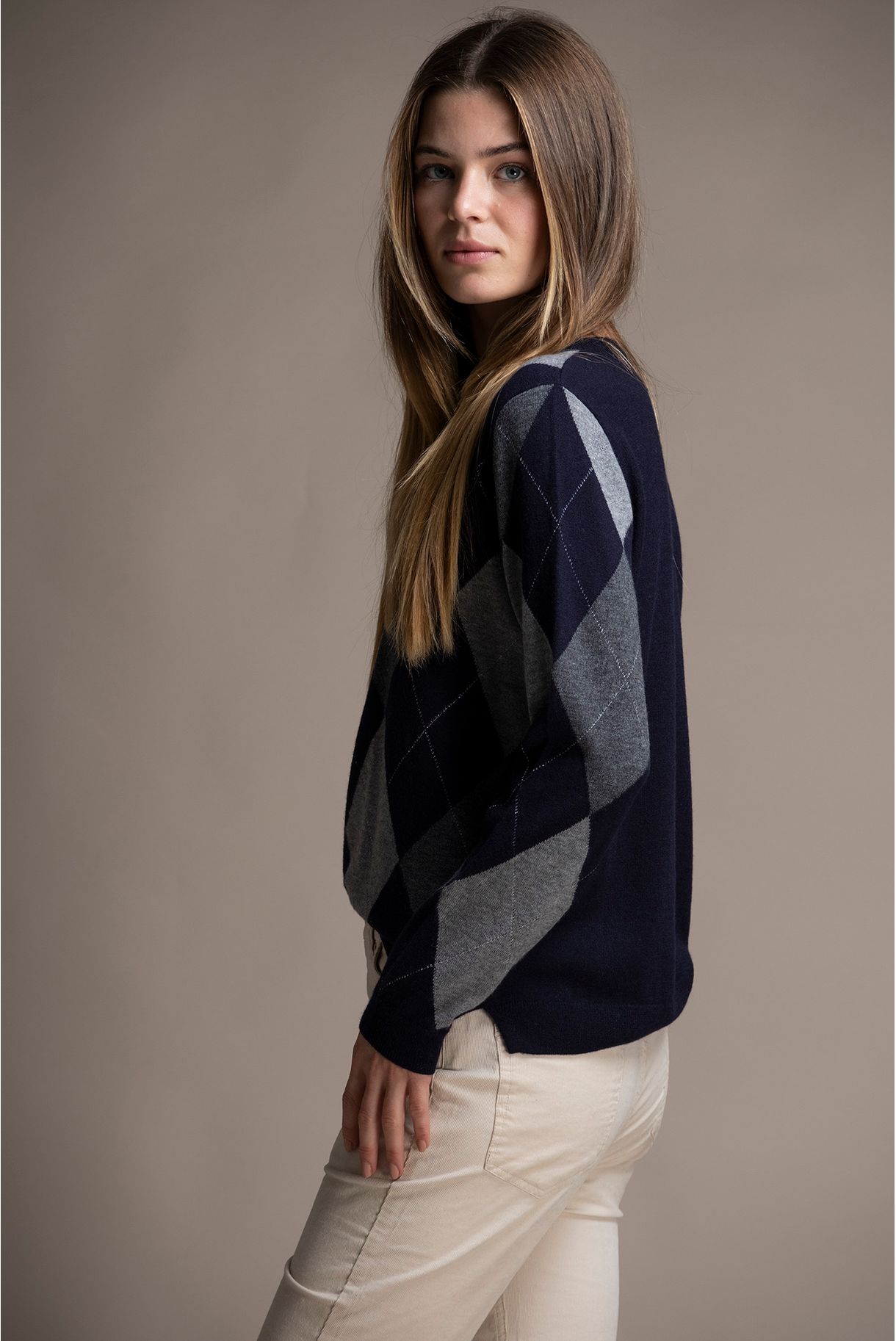 CAMISOLA DE LÃ COM PADRÃO ARGYLE