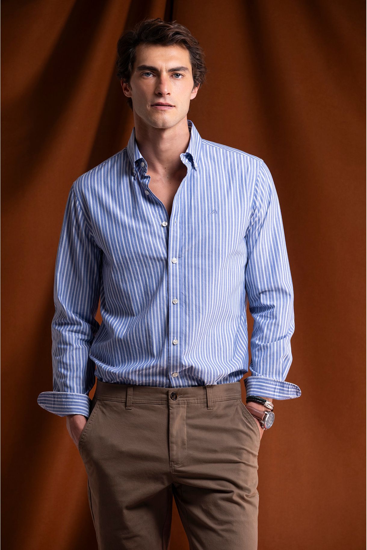 CAMISA REGULAR FIT ÀS RISCAS