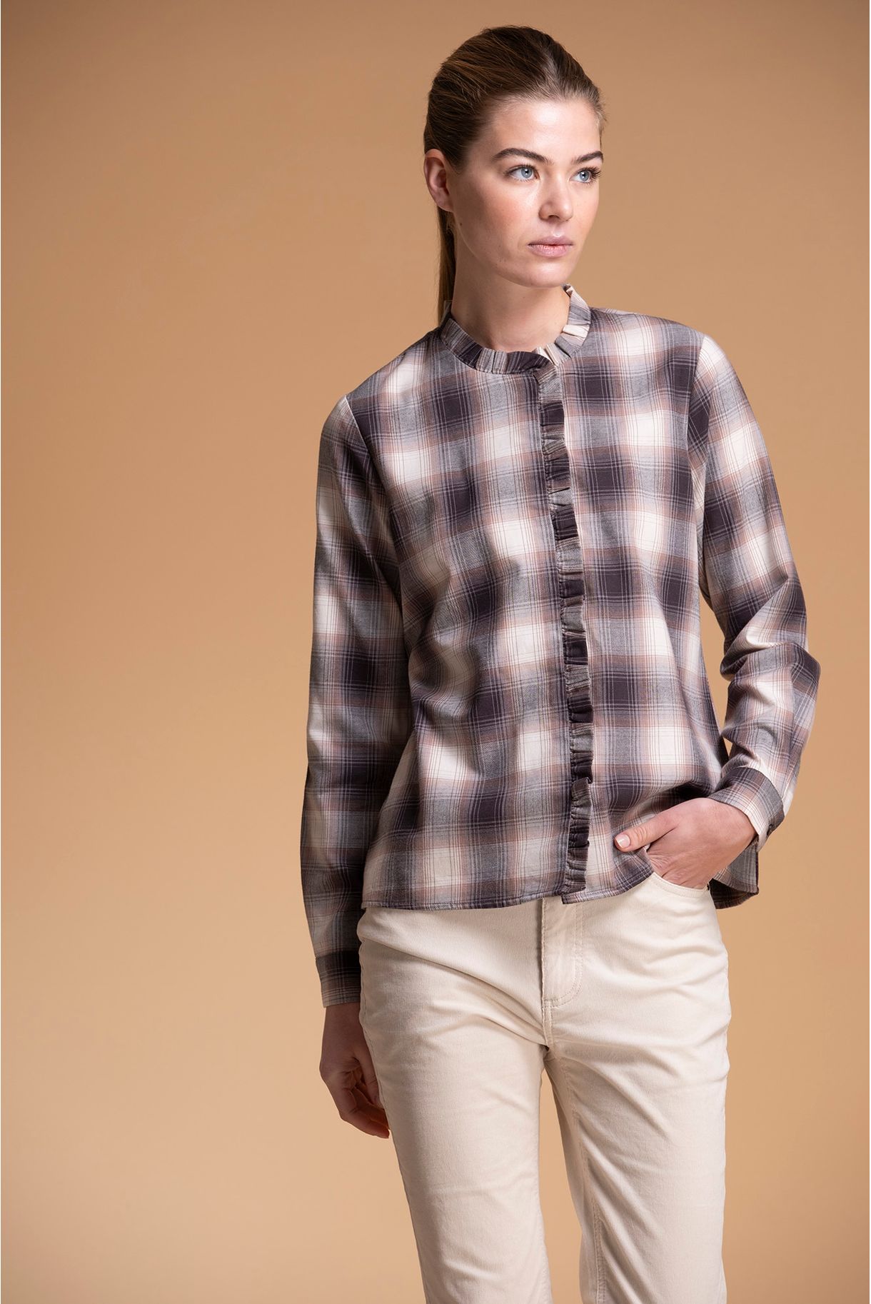 CAMISA COM GOLA MAO EM XADREZ