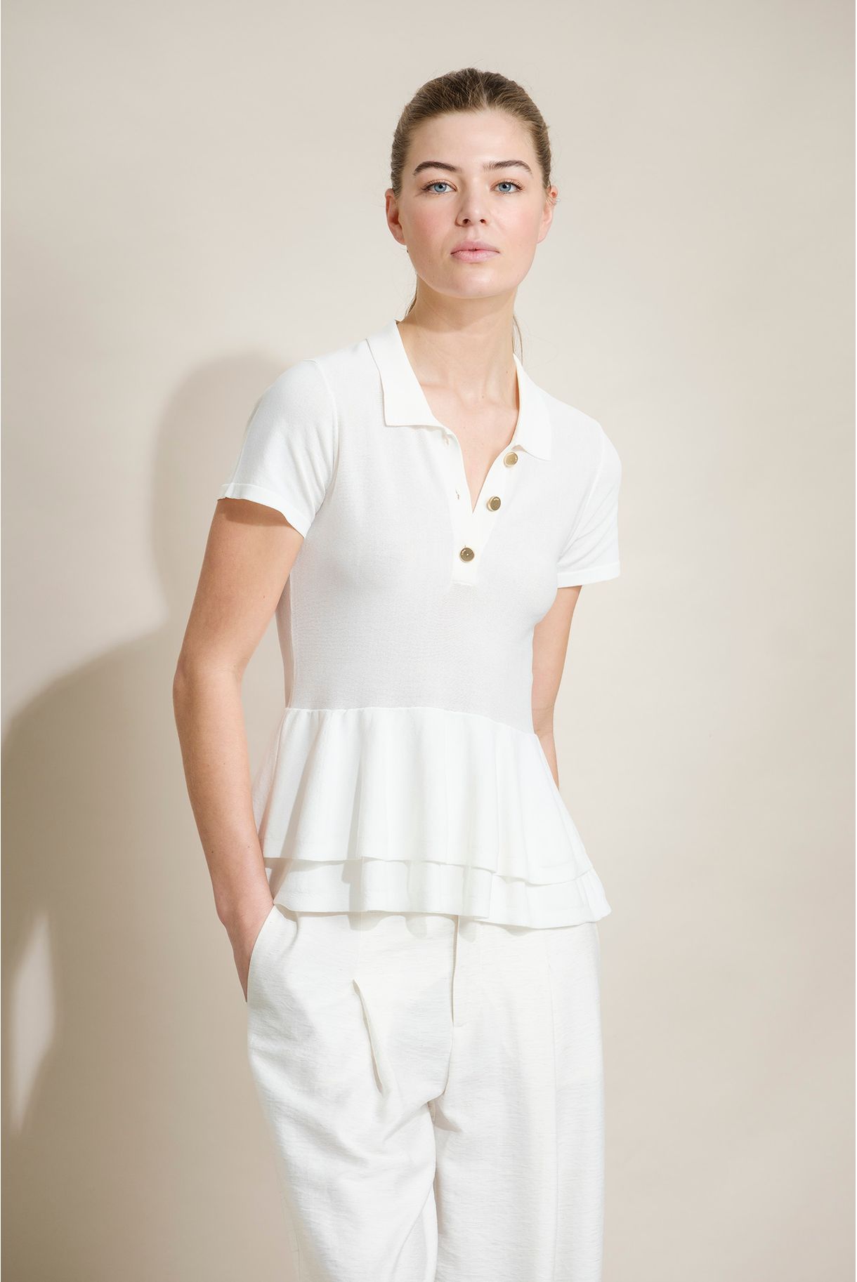 POLO EM MALHA COM PEPLUM