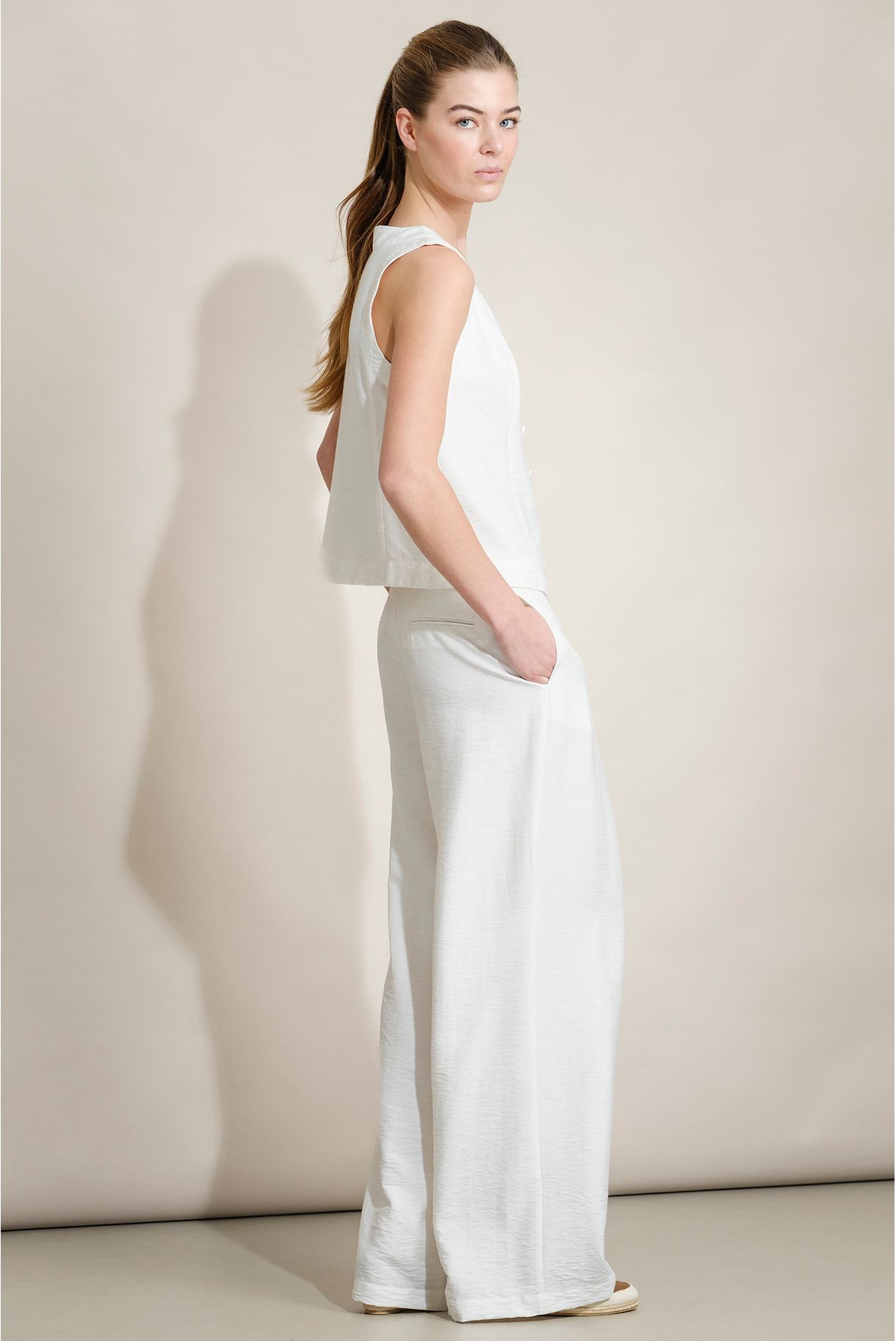 TOP COM MISTURA DE LINHO